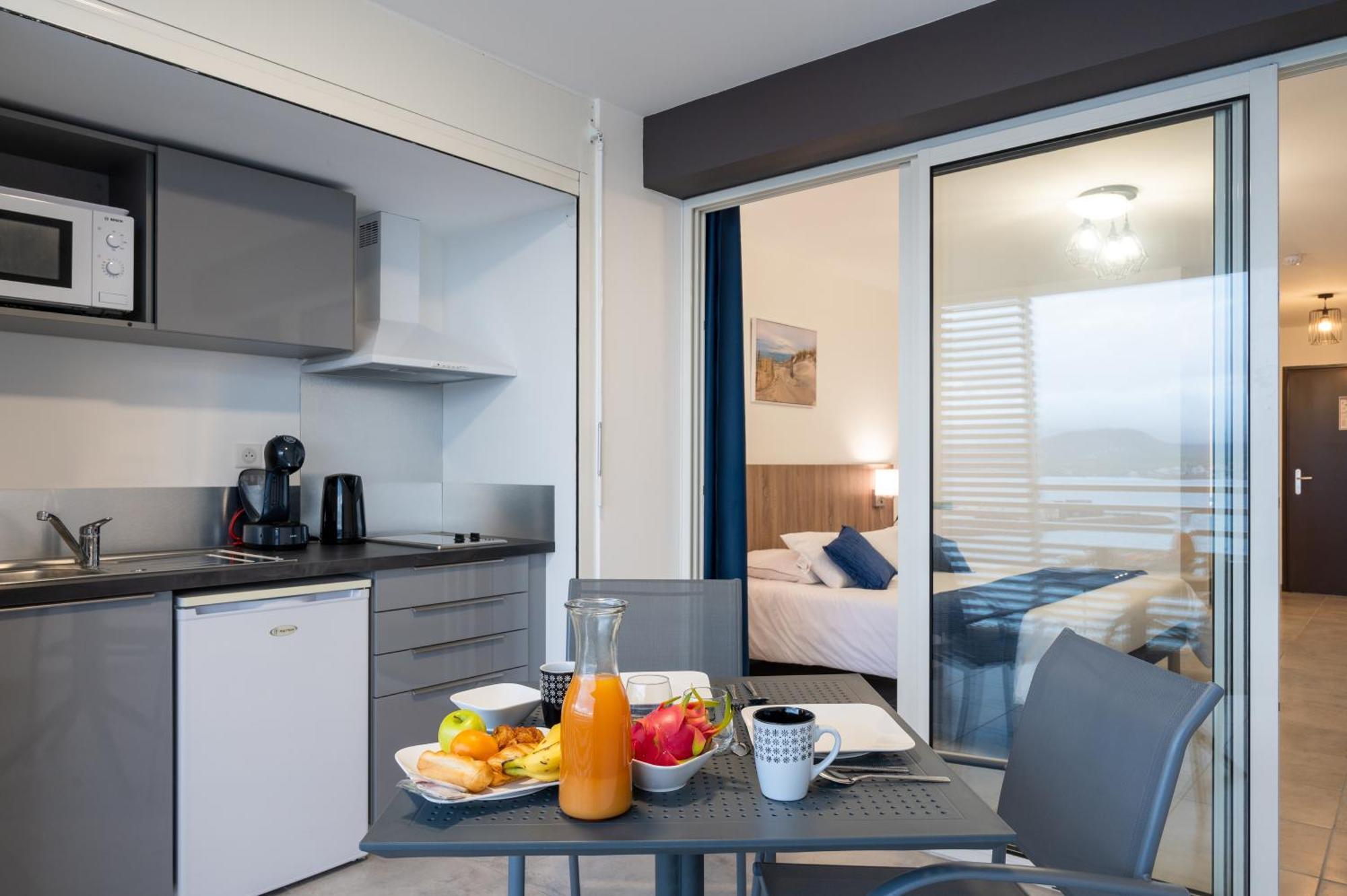 B&B Home Fort-De-France Marina Eksteriør billede
