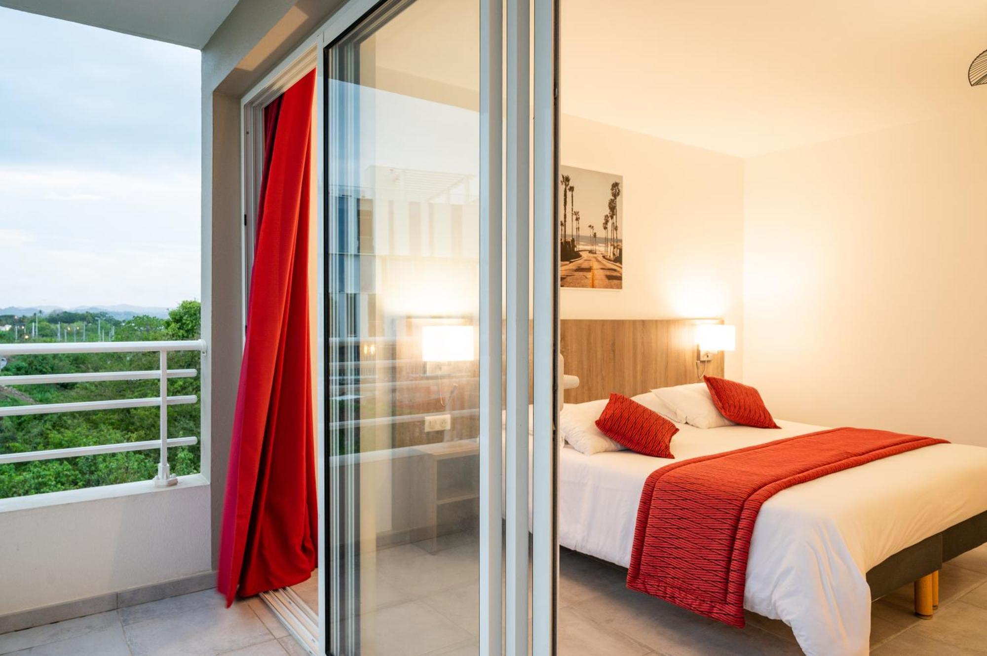 B&B Home Fort-De-France Marina Eksteriør billede